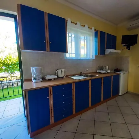 Apartamento Eleni's *