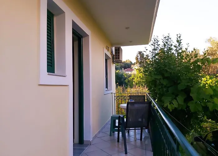 Eleni's Apartamento Nikiana